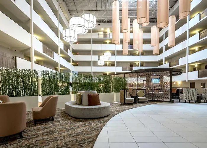 Doubletree By Hilton Montgomery Downtown