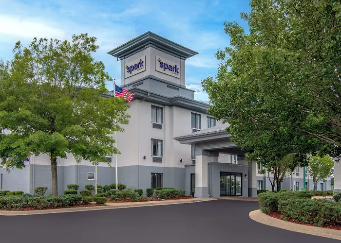 Sleep Inn & Suites East Chase